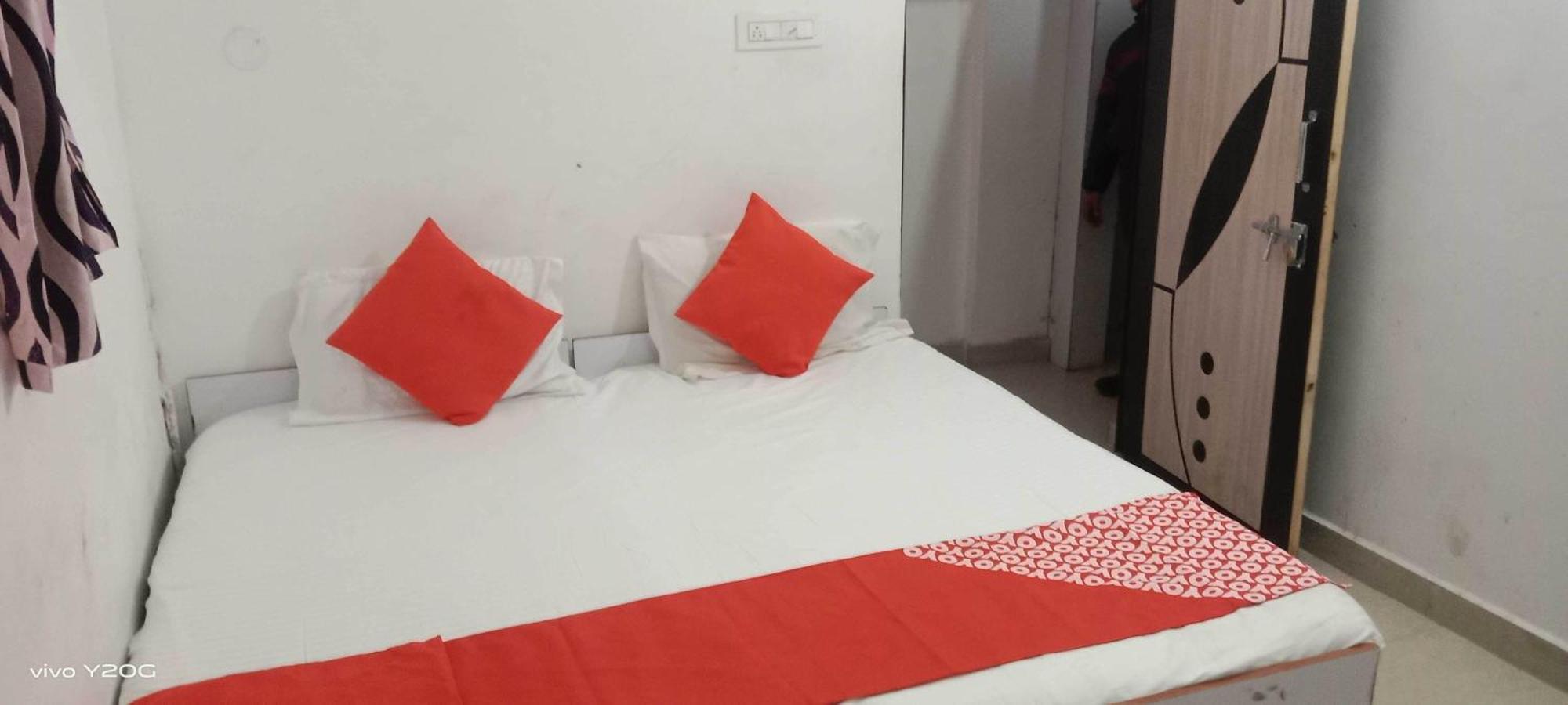 Hotel O Alfa Amb Екстер'єр фото